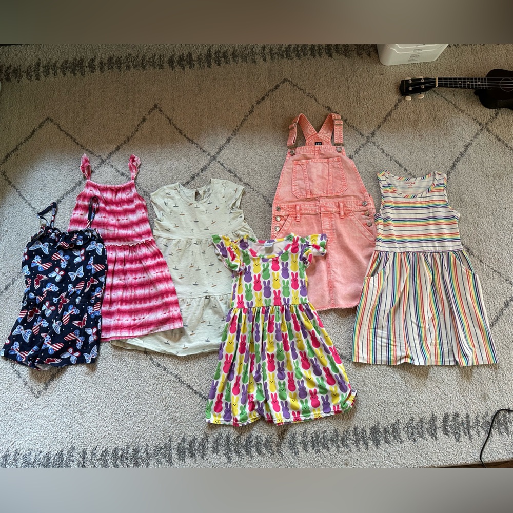 Girl’s lot size 6-8 Cat & Jack Gap, children’s place rainbow peeps patriotic